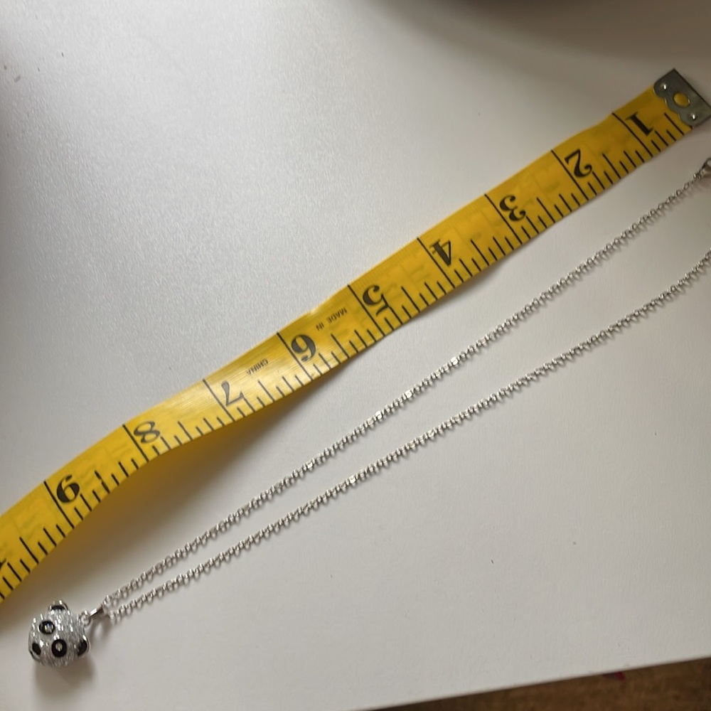Fun panda necklace and earrings - Picture 2 of 2